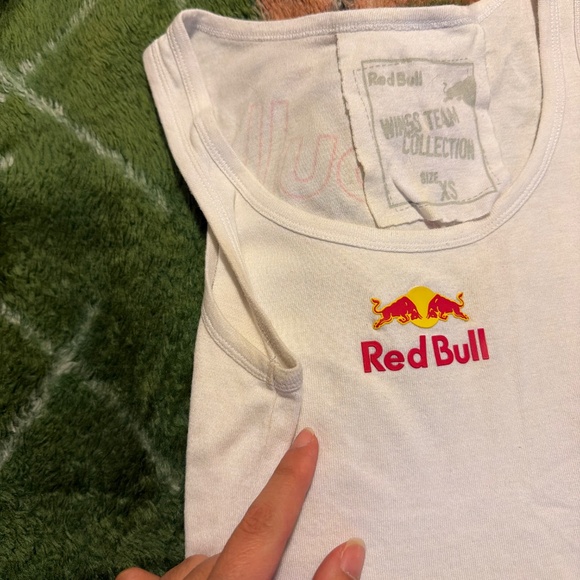 XS Red Bull Tank - Picture 3 of 5
